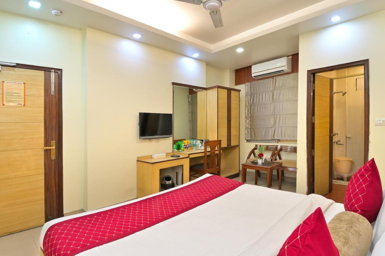 The Aster Karol Bagh Homely Atmosphere นิวเดลี ภายนอก รูปภาพ