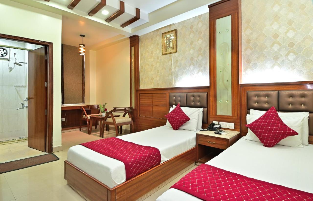 The Aster Karol Bagh Homely Atmosphere นิวเดลี ภายนอก รูปภาพ